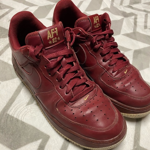 Nike Air Force 1s - Picture 1 of 4